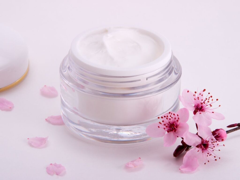 How Is Face Cream Made? 1 How Is Face Cream Made? 1