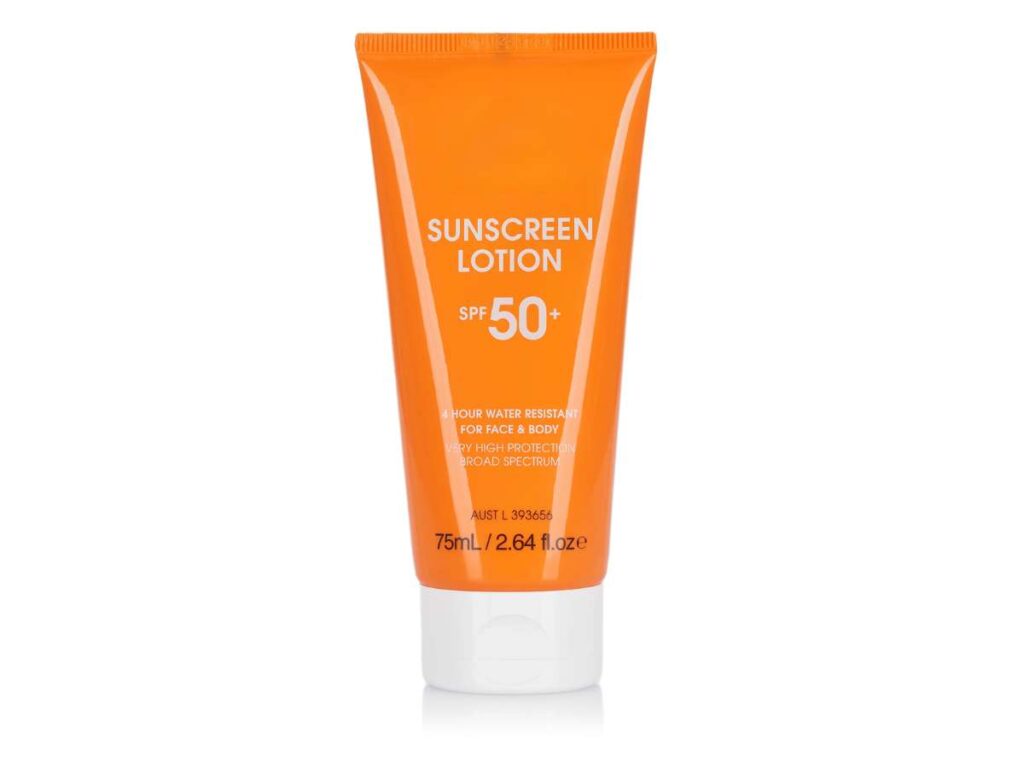 Sunscreen Stick vs Lotion: What's the Difference? 2 Sunscreen Stick vs Lotion: What's the Difference? 2
